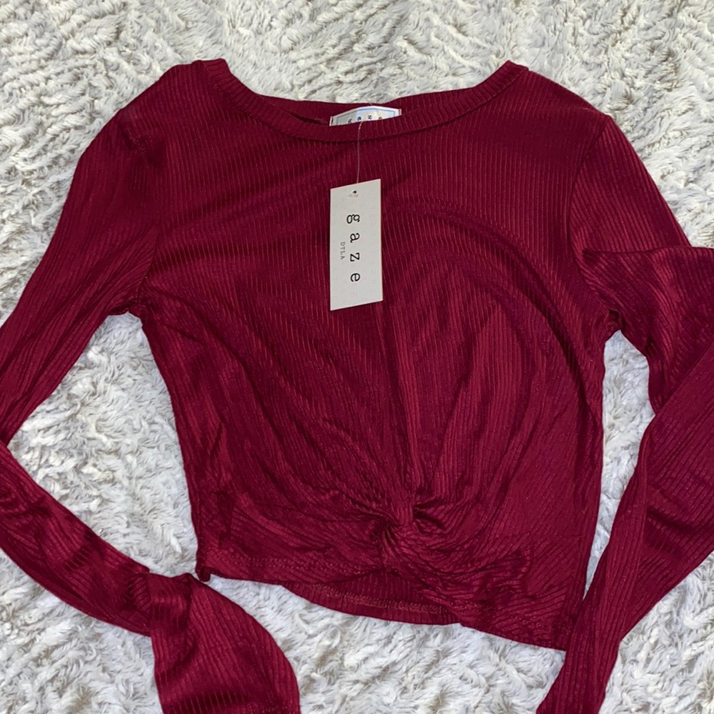 NWT twist front long sleeve
